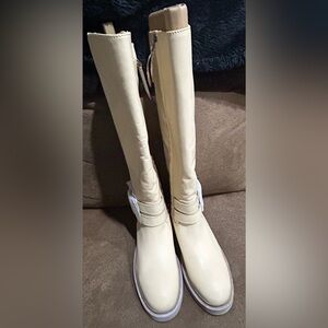 NIB- Sam Edelman Eggshell Knee High Leather Boots/ Women’s Size 5 M US